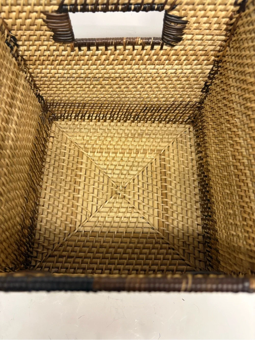 Woven Seagrass Storage Bin Basket with Handles - Natural Brown 10x10x10